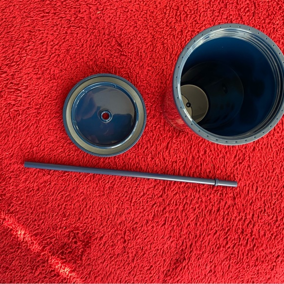 Starbucks 16oz Cup With Parrot - Picture 7 of 7